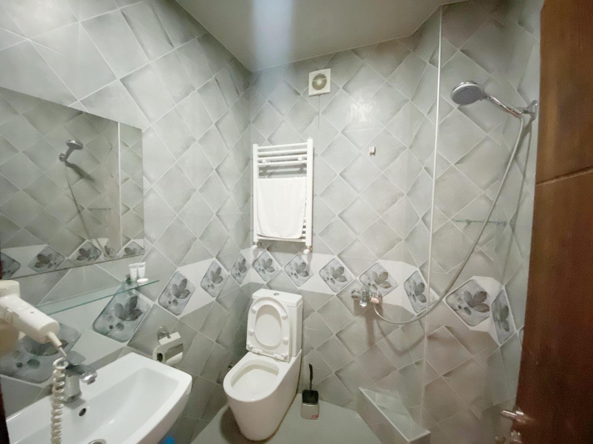 Chonkadzehotel Tbilissi Extérieur photo