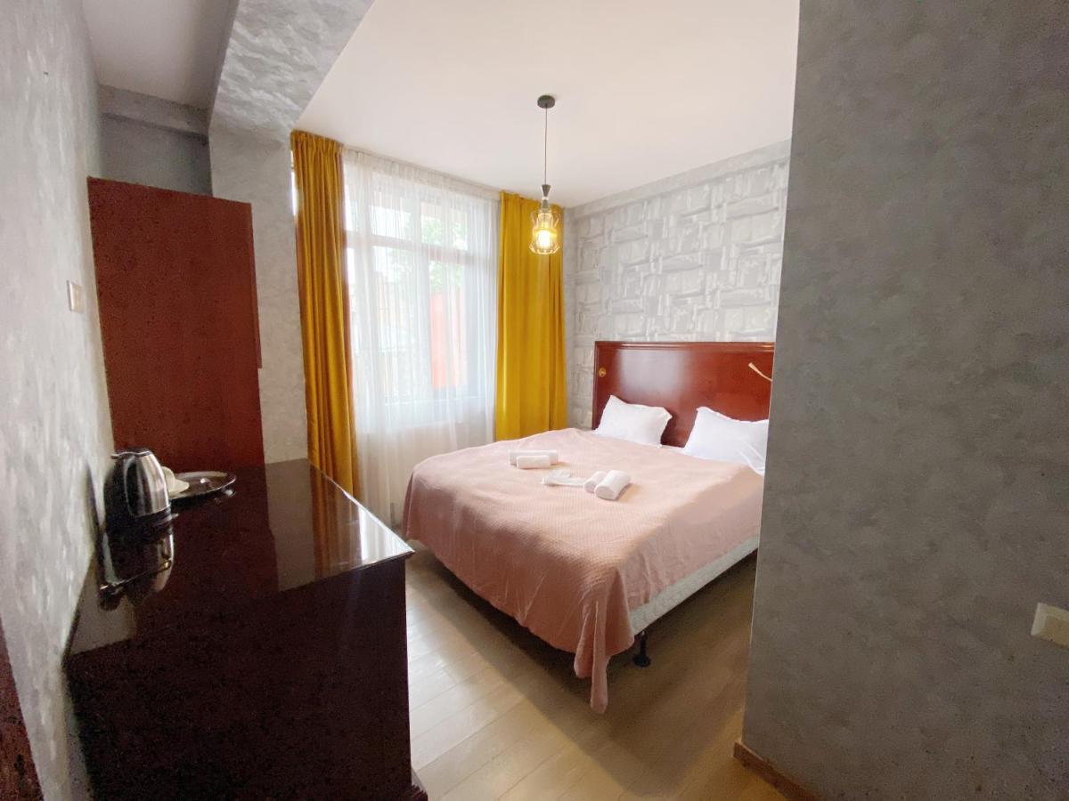 Chonkadzehotel Tbilissi Extérieur photo