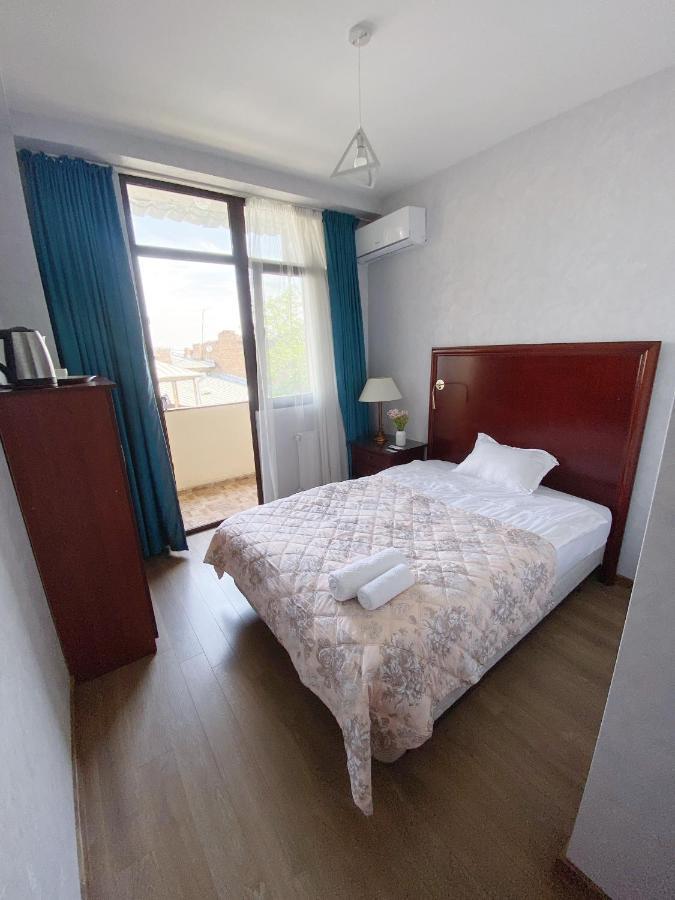 Chonkadzehotel Tbilissi Extérieur photo