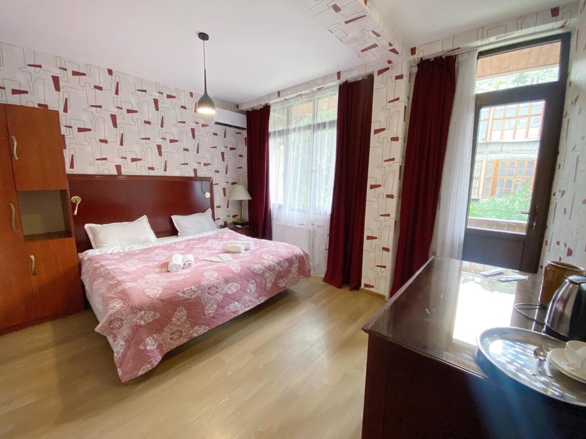 Chonkadzehotel Tbilissi Extérieur photo